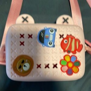 Adorable kids purse! 👛